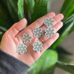 6 Tiny Green Daisy Stickers, Mini Flower Stickers, Waterproof Die Cut for Water Bottle, Cute Phone Case or Laptop Stickers