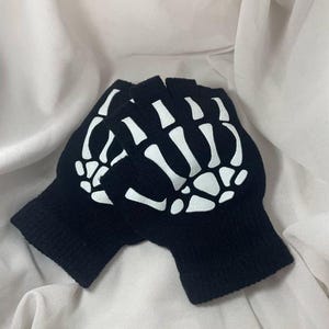 Skeleton Fingerless Gloves: Gothic Winter Fashion Accessory