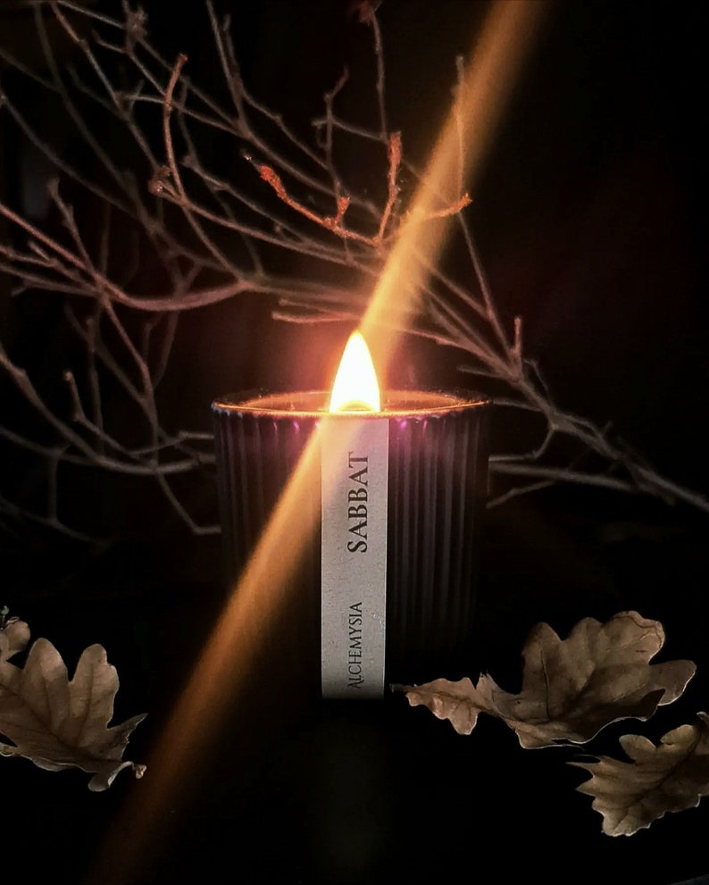 SABBAT Ripe Plum, Black Oak & Smoke Soy Candle image 2