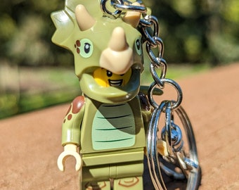 Triceratops Costume Fan minifigure keychain