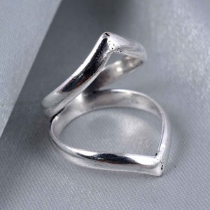 Double Chevron Silver Ring, 925 Sterling Silver Chevron Ring, Handmade Adjustable Silver Ring, Simple Chevron Ring, Midi Finger Ring For Her