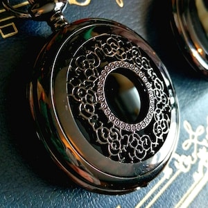 scrying mirror