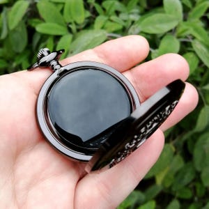 scrying mirror