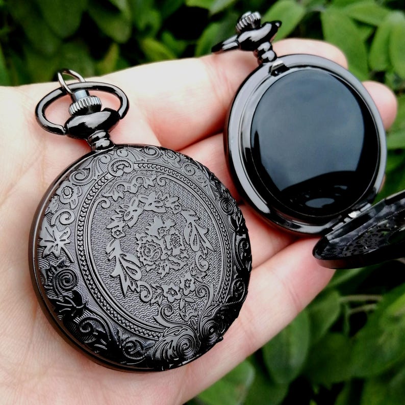 scrying mirror