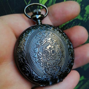 scrying mirror