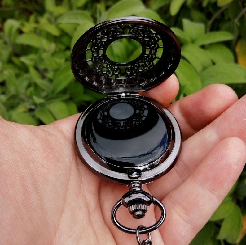 scrying mirror