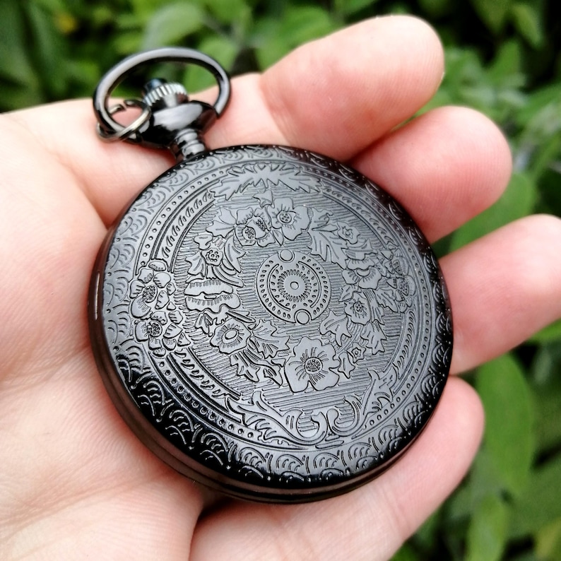 scrying mirror