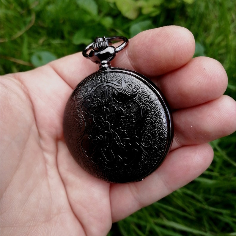 scrying mirror