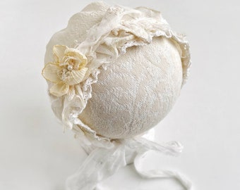 Cream lace bonnet photography prop, ivory newborn bonnet, vintage newborn girl outfit, vintage hat, lace bonnet baby