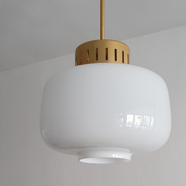 Mid Century Opaline glass pendant light / Space age ceiling lamp / MCM Lightning / Made in Yugoslavia /Vintage pendant lamp / 70's