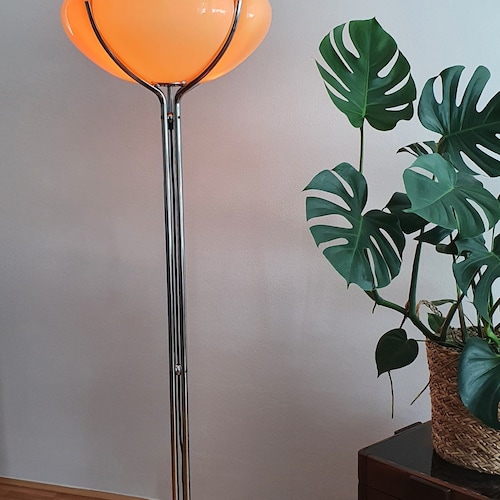 Gae Aulenti Quadrifoglio Floor Lamp, Harvey Guzzini, Italian Space