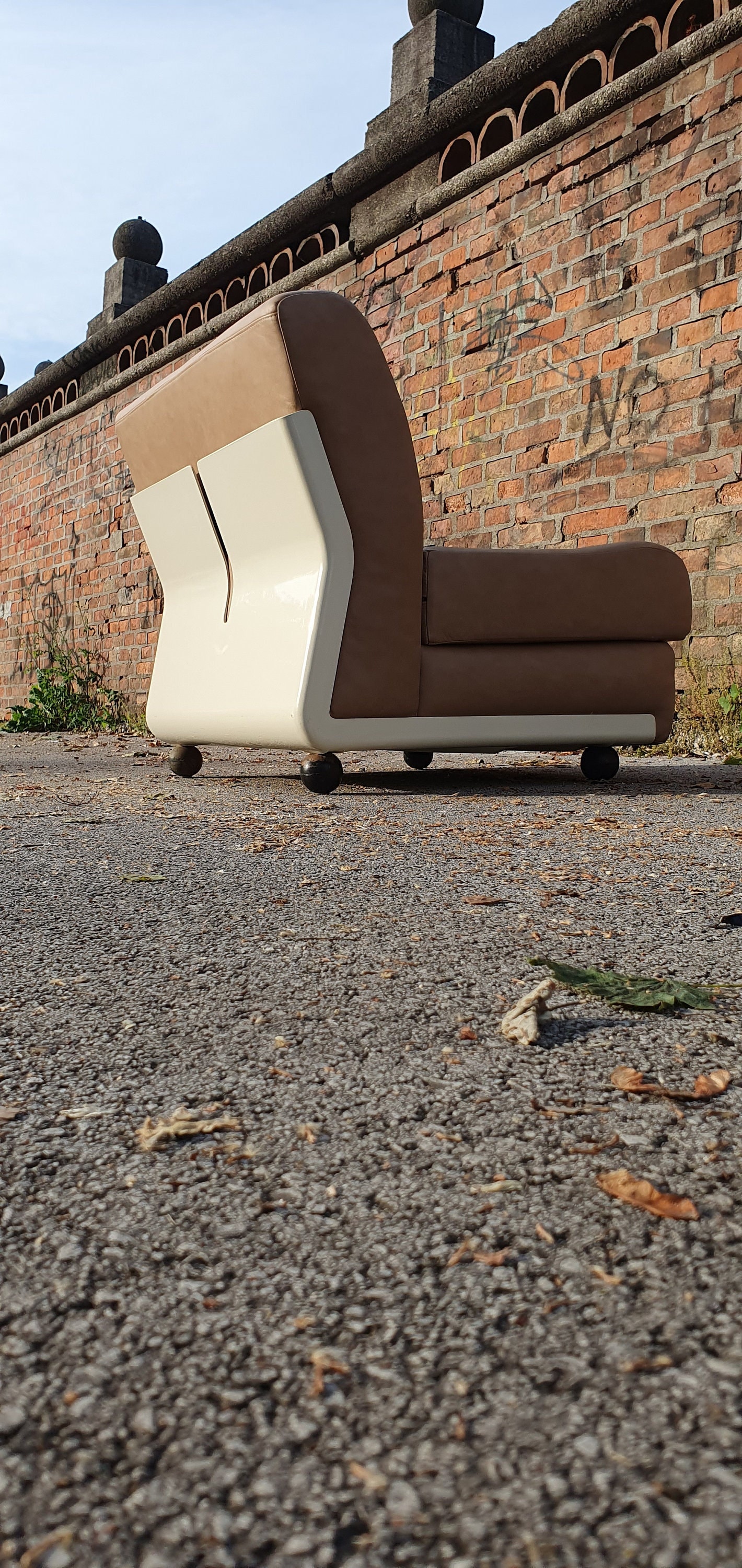 1of 4 Mid Century Amanta Easy Chairs / Vintage  Lounge Chair / Mario Bellini for C&B Italy '70s