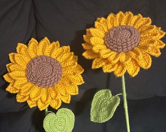 Crochet sunflower