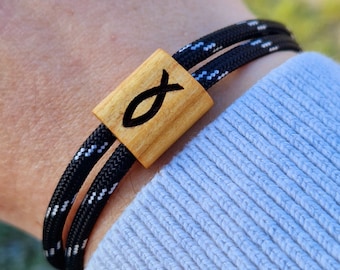 Gravur Holz Armband , Kommunion, Konfirmation, Firmung, Surfer Armband, personalisiertes Armband, Holz, Fisch, Armband graviert