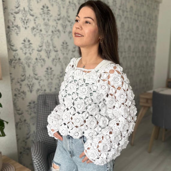 Handgemachte Häkelblumen Pullover: Weiß Baumwoll Boho
