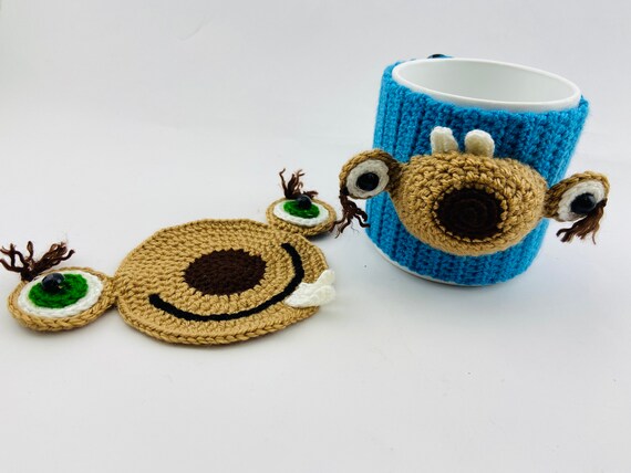 A Personalized Cotton mug warmer ice age sid Crochet mug cover hand made knitting gitf