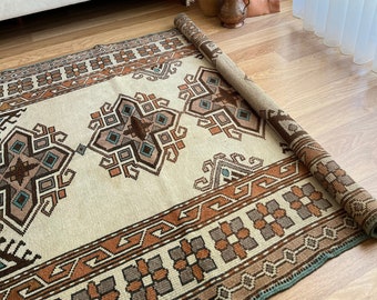 4x5 Floral Autumn Colors Vintage Area Rug, Oriental Turkish Wool Rug, Hand Knotted Antique Rug,Country Style Living Room Rug,Small Area Rug