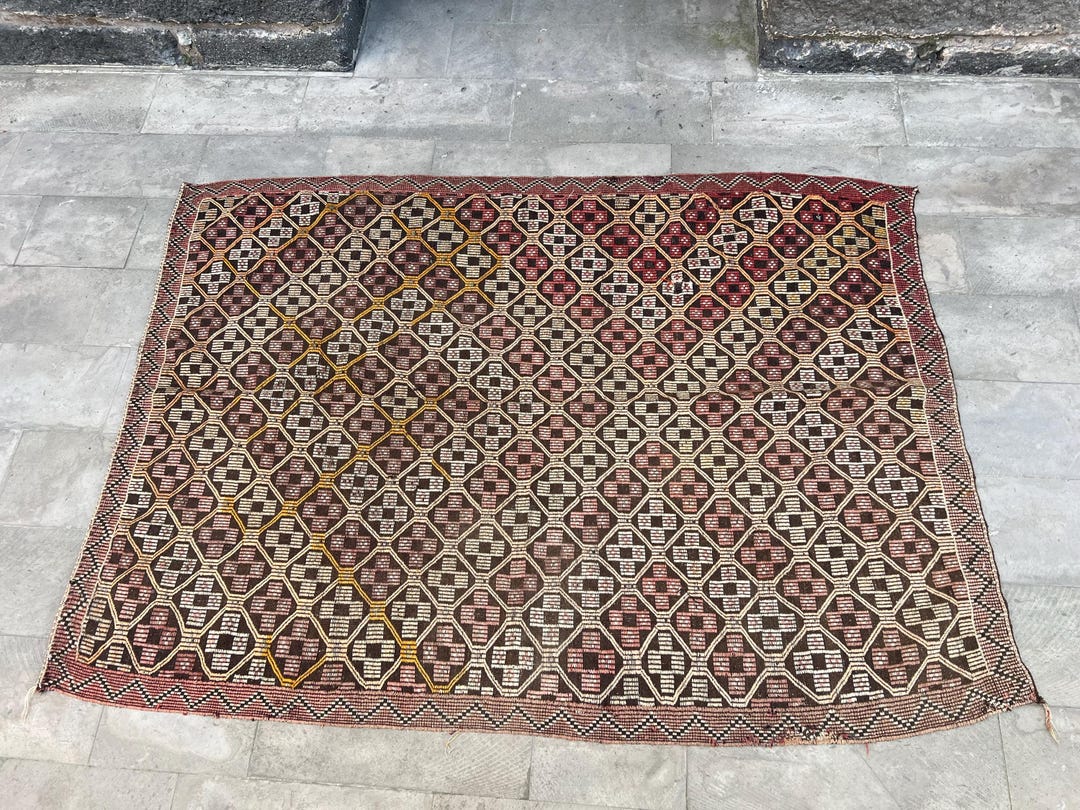 8x5 Geometric Rug Pattern Large 8x5 Geometric Pattern Turkish Rug • Stylish Floor Mat With Bold ...