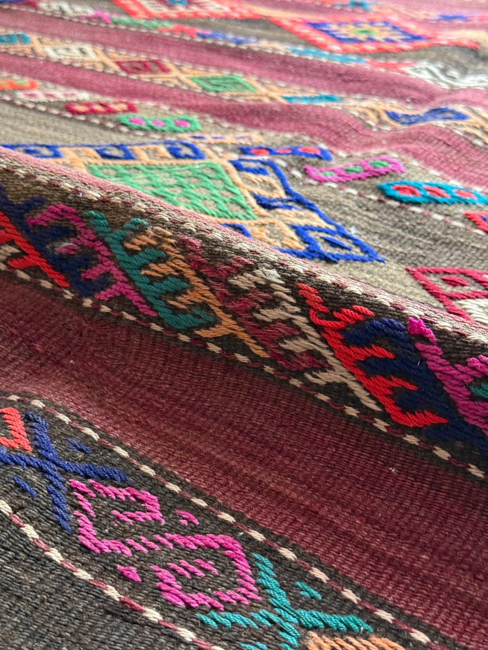 5x10 Turkish Kilim Rug, Vibrant Colors With Ram’s Horn Motif, Handmade ...