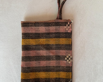 Unique Fashion Accessory, Vintage Turkish Kilim Bag, Handmade Carpet Purse, Boho Small Shoulder Bag, Authentic Gift for Women, Stylish Bag