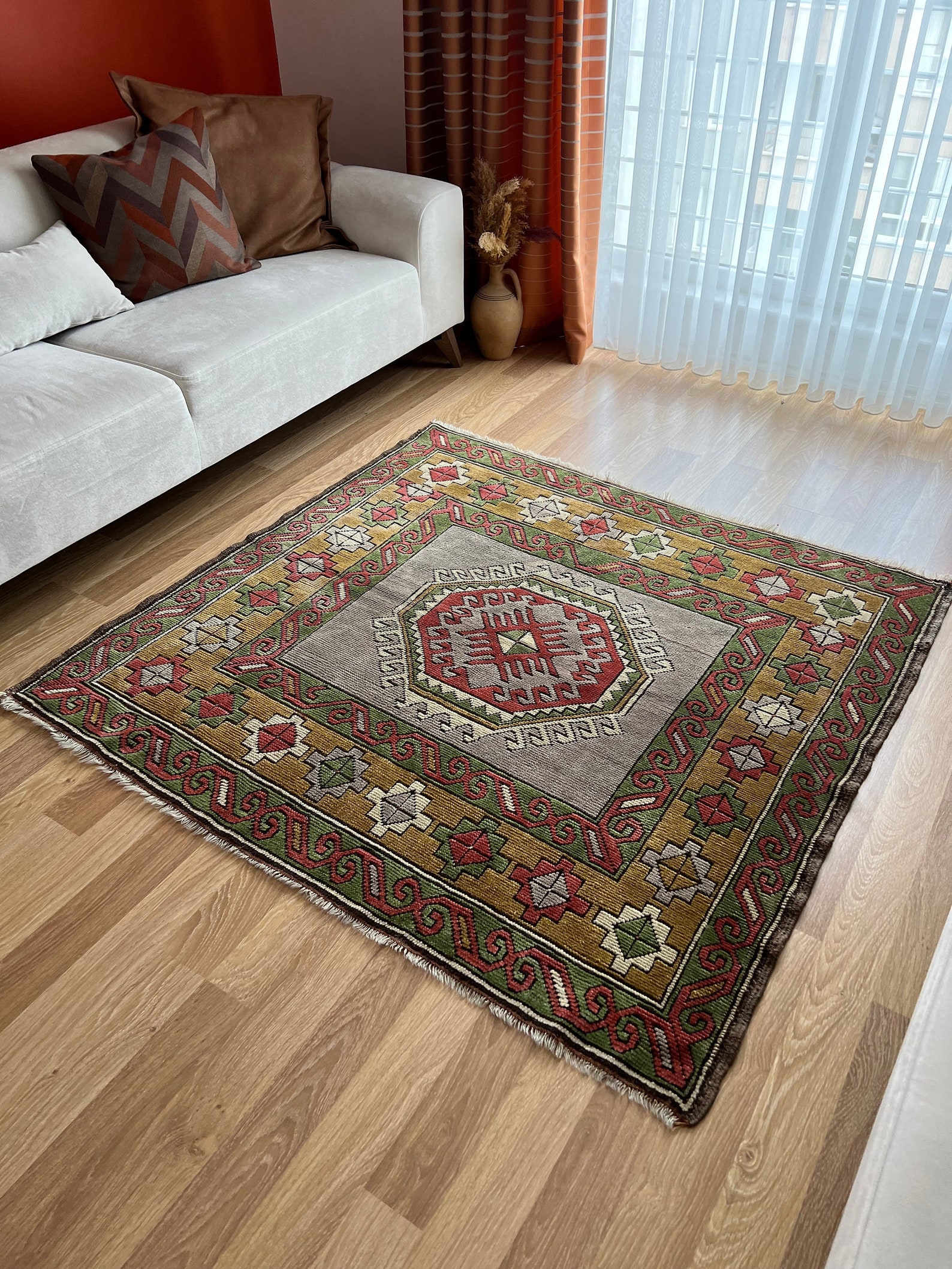 4x4 Green Bohemian Vintage Rug, Wedding Gift, Traditional Floor Rug ...