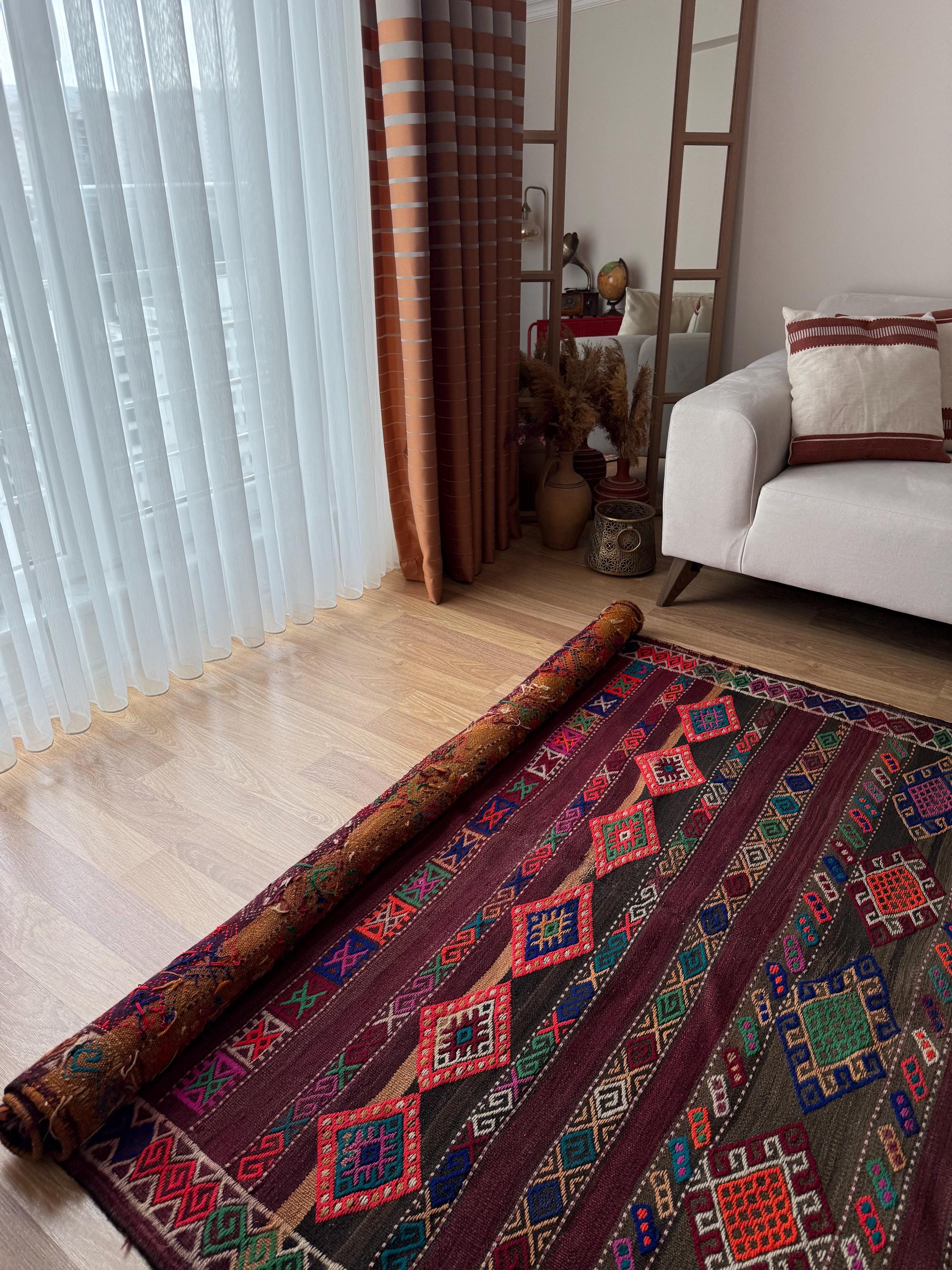 5x10 Turkish Kilim Rug, Vibrant Colors With Ram’s Horn Motif, Handmade ...