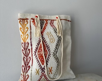 Handwoven Turkish Kilim Bag, Vintage Carpet Purse, Boho Style Crossbody Bag, Unique Fashion Accessory, Perfect Gift, Colorful Amazing Bag