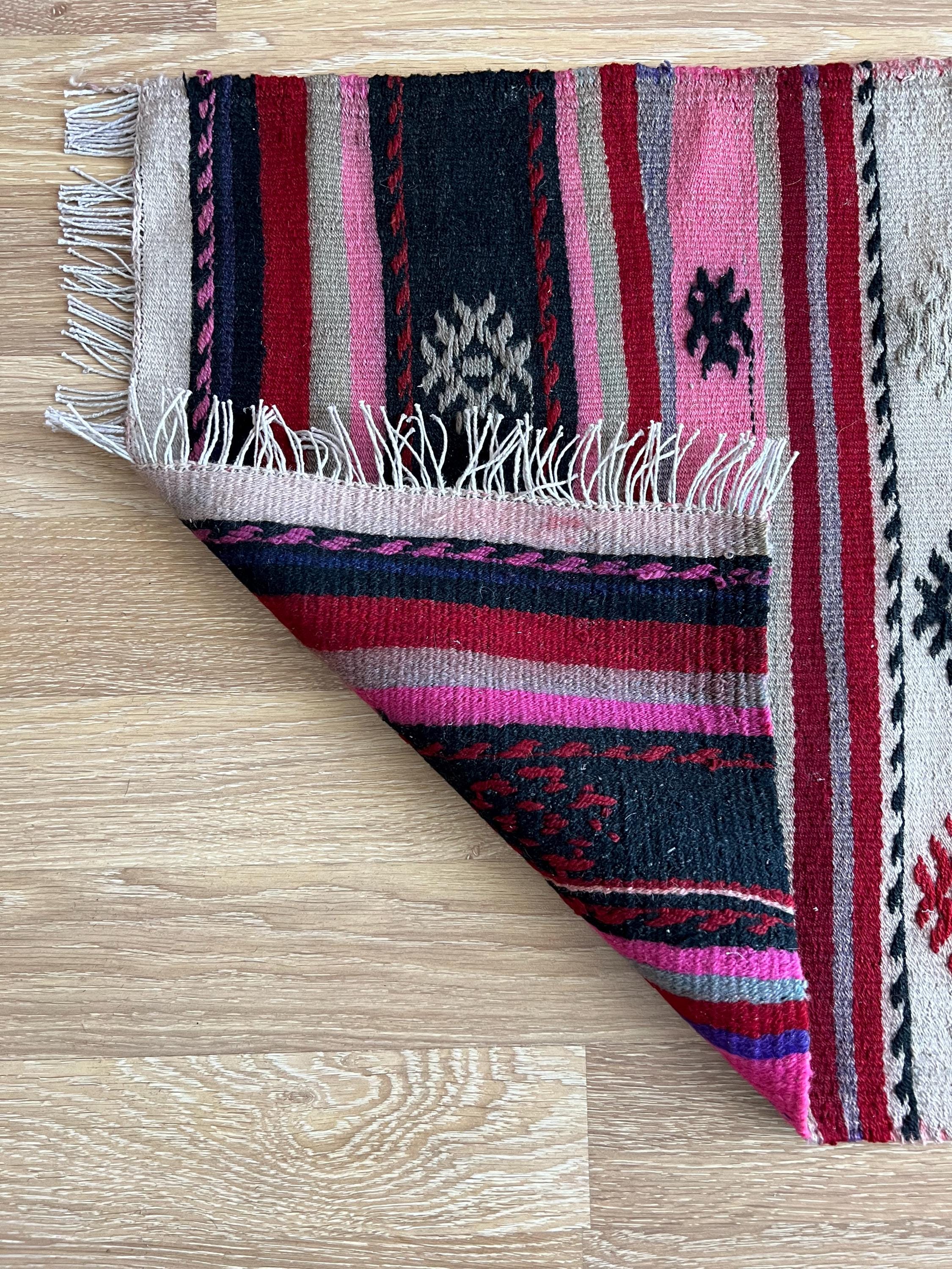 2x4 Pink Pitrak Pattern Vintage Kilim Runner, Handmade Soft Pink ...