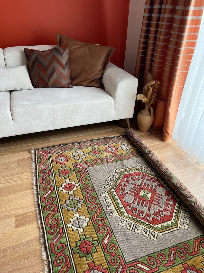 4x4 Green Bohemian Vintage Rug, Wedding Gift, Traditional Floor Rug ...