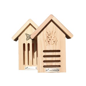 Houten vlinder- en lieveheersbeestjehuis, gemaakt van dennenhout, natuurlijke schuilplaats voor insecten in je tuin