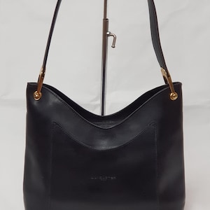 レディース 【美品】LANCASTER PARIS ランカスター 型押しレザー 
