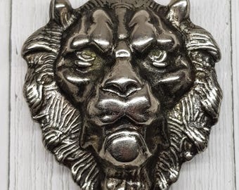 (2) VTG Beverly Hills Charmant Lion Head Belt Buckles 1980s MAXIMALIST STATEMENT Vintage Charmant Lion Head 80s Belt Buckle Hollywood Chic  main image 4