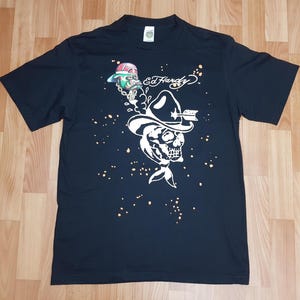 Ed Hardy men&#39;s T-shirt, size L