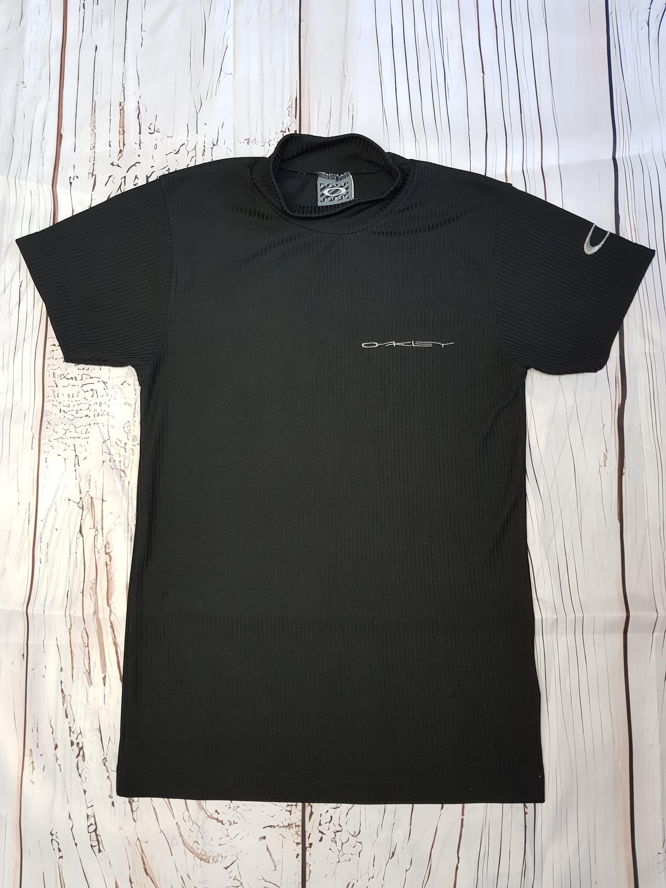 Oakley software t shirt - Etsy 日本
