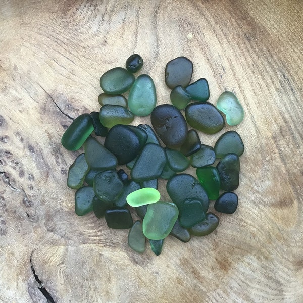 Sea Glass from beautiful Kent beaches - Green - Assorted sizes - lovely gift idea - eco art and craft - sea glass jewellery making