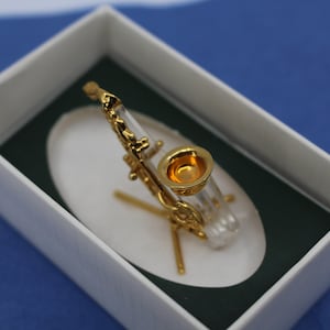 Swarovski Memories crystal saxophone with box