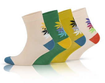 GoWith 4 Paar Damen Baumwolle Floral gemusterte gemütliche Socken | Süße Lustige Quarter Socks | Weiche Freizeitsocken | Geschenk für Sie | Modell: 2101