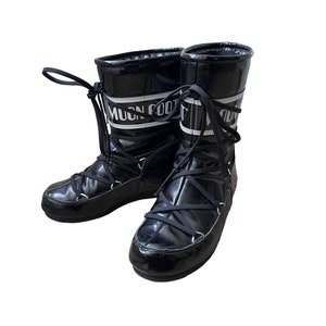 Moon boots 1990s new arrivals