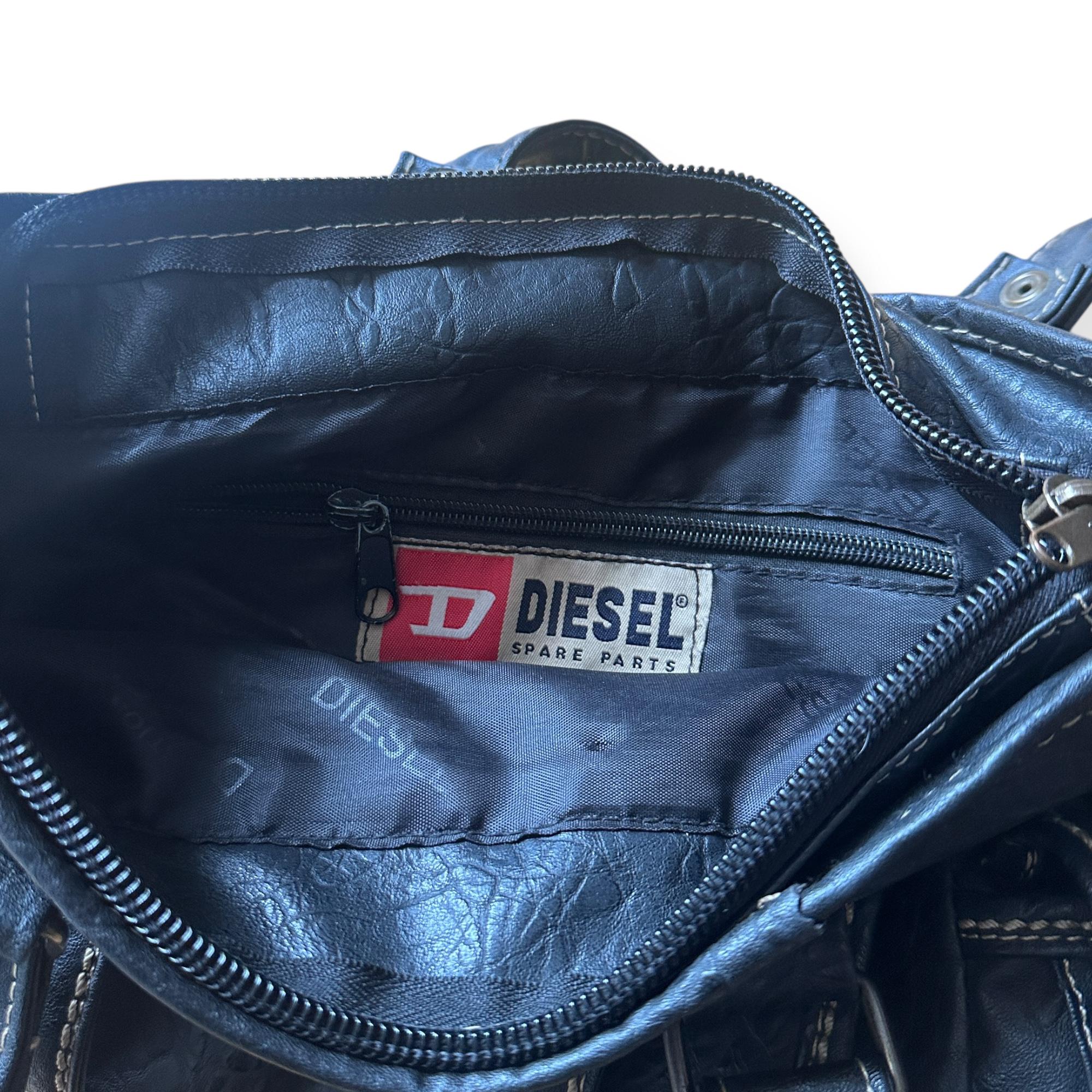 品多く Vintage DIESEL 2000s Pocket Multi Leather Archive RARE バッグ