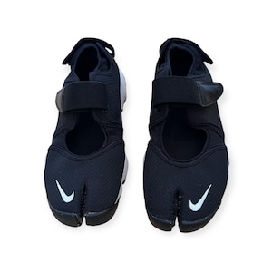 nike tabi toe