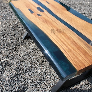Blue Coffee table of epoxy resin and oak wood, made to order