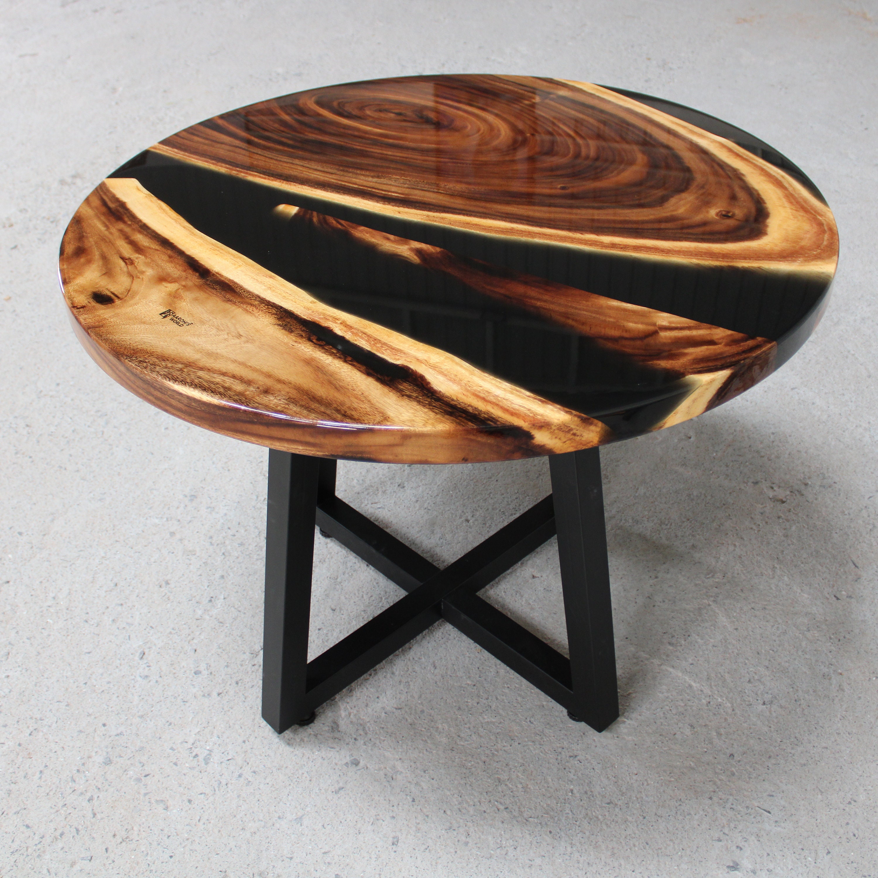 Round Table of Epoxy Resin, Made to Order - Etsy