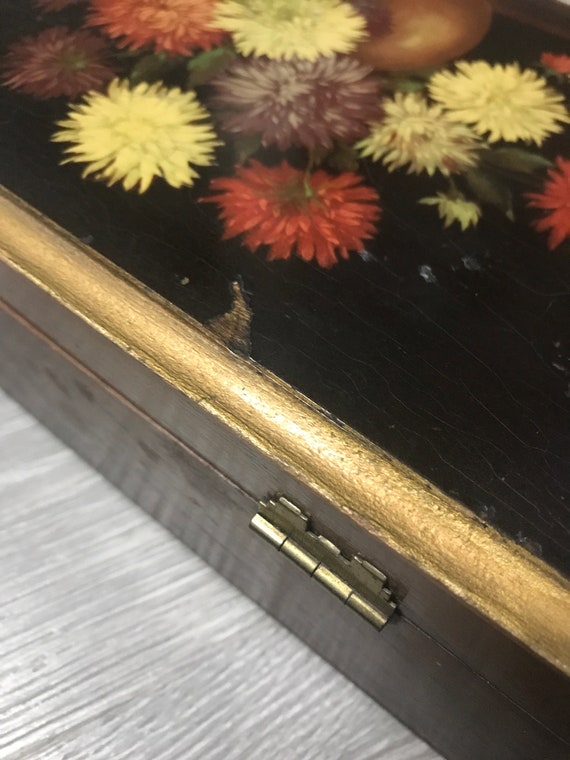 VTG Wooden Trinket Box with Flower Painting 70s j… - image 4