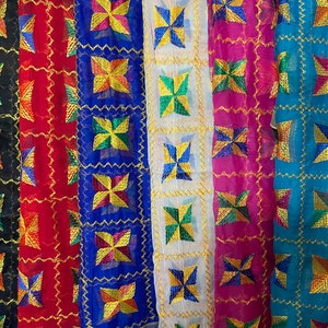 Phulkari Chunni Dupatta | Shagun Ceremony | Maiyan Ceremony | Sangeet | Mehndi Gift | Punjabi Wedding | Punjabi Wedding Favors | Phulkari