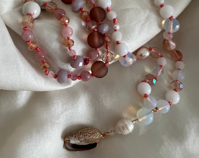 DREAMY PEARL NECKLACE | Artisan Pearl Mala | Mala Pearls Necklace | Handmade Stone Mala | Bohemian Chunky Knotted Beads Chic Pearl Necklace