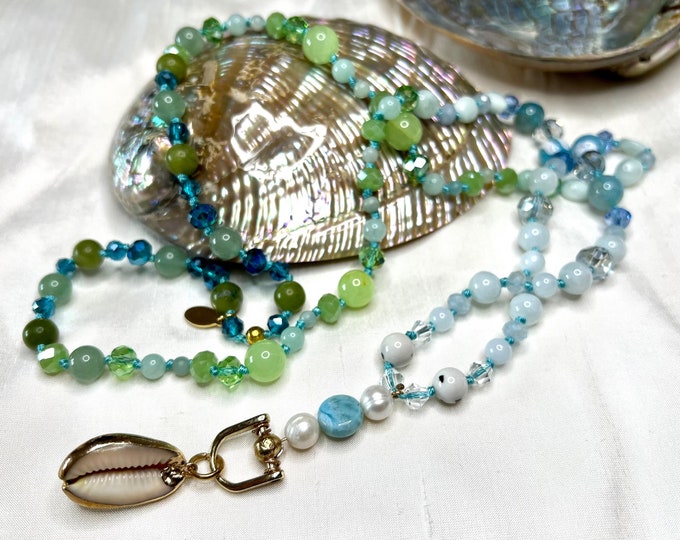 Semi-precious stone necklace pearl necklace "SWINGING SEASHELL" 55 cm