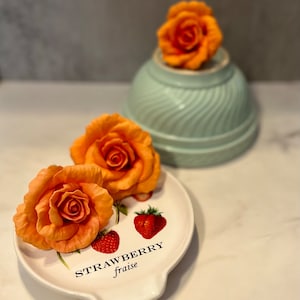 Vibrant Tangerine Sugar Gumpaste Rose