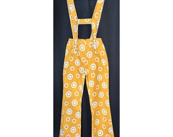 Mono corto estilo hippie vintage de los años 70, hecho a mano, con estampado psicodélico y estilo mod.