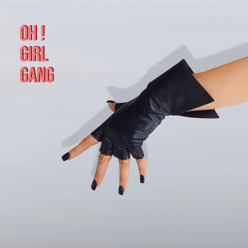 Half Fingers / Full Fingers GENUINE LEATHER short gloves, Fine quality leather gloves with folds. Touch Screen - Minimal Leather gloves. Oh Girl Gang