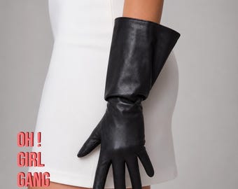 Black Genuine Leather Touchscreen Short Gloves – Minimalist Wide-Cuff Unisex Style, Beige, Red Leather